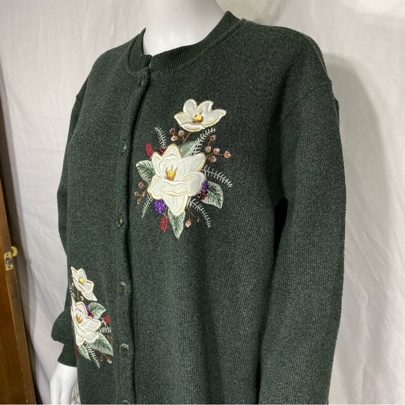 Bon Worth Vintage Embroidered Floral Green Button Down Front Cardigan - Picture 2 of 6